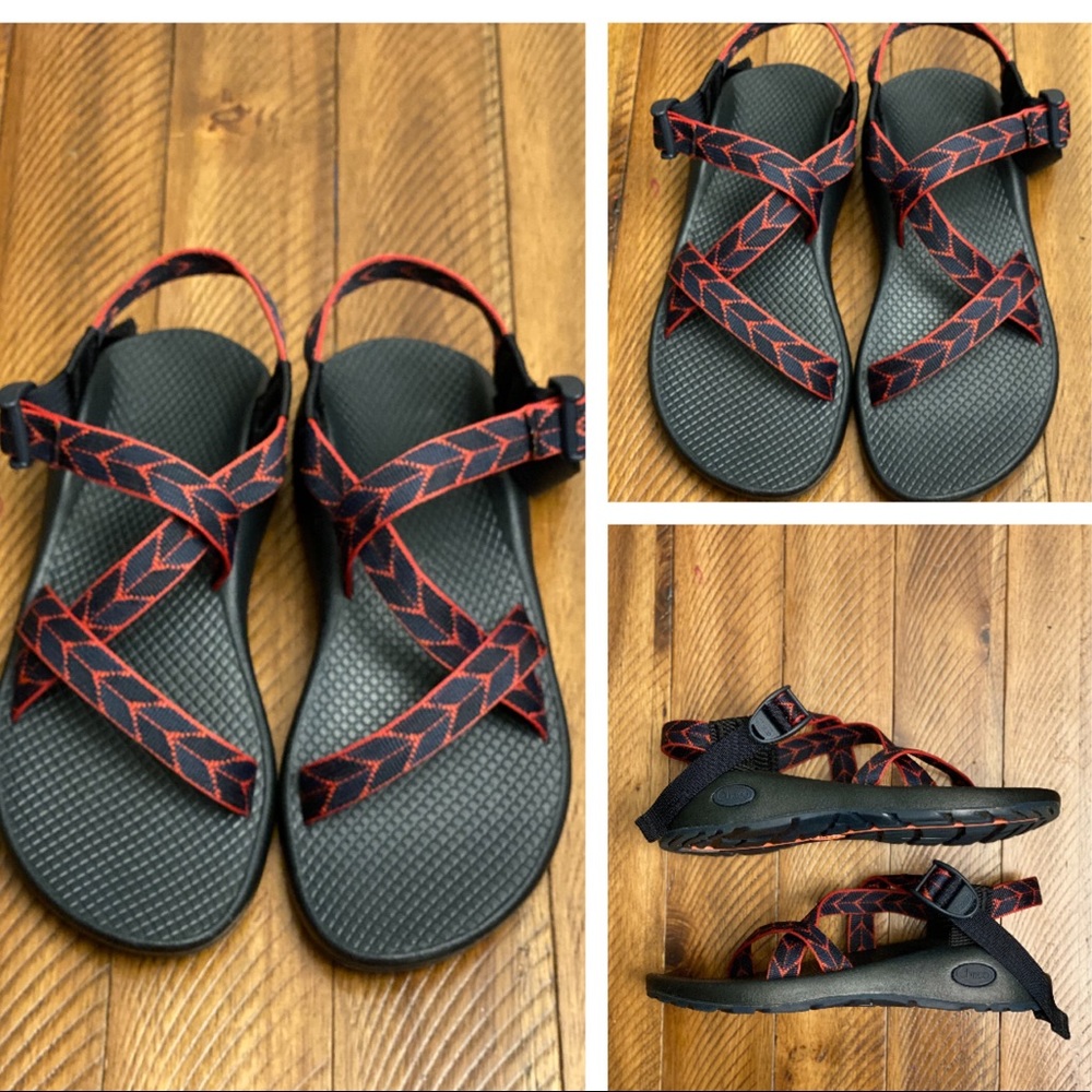🦎Chaco  Sandals 🦎Women’s size 8